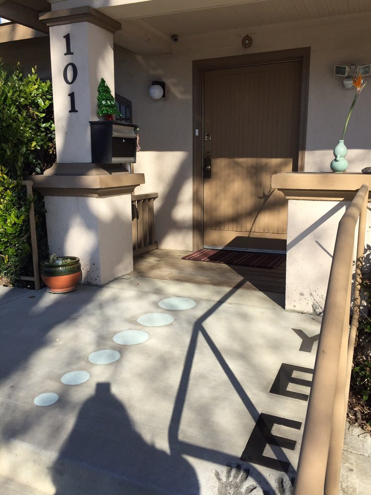 YEE’S ACUPUNCTURE AND HERBS Updated October 2024 11 Reviews 101 E