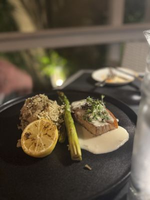 Nine One Five by null