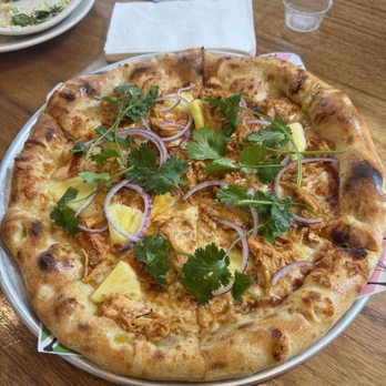 Pitfire Pizza - Pizza Near Me - Woodland Hills, California