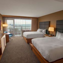 DoubleTree by Hilton Hotel Niagara Falls New York - Guest room