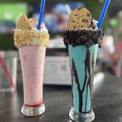 PopStroke - Strawberry Delight and Cookie Monster milkshakes