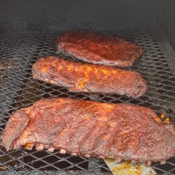 Hero’s Bar & Grill - More ribs!