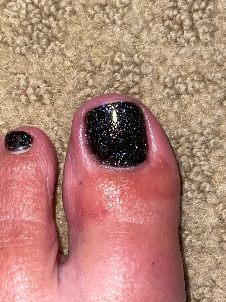 HAPPY NAILS & SPA Updated July 2024 13 Reviews 3219 W Iles Ave