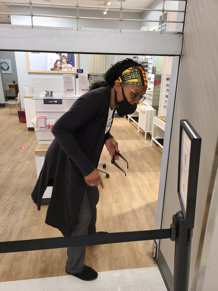 TARGET OPTICAL Updated May 2024 1750 Robert St S, West St Paul