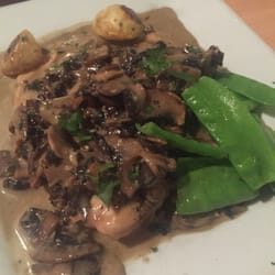 Fonzirelli Restaurant - Chicken and mushroom