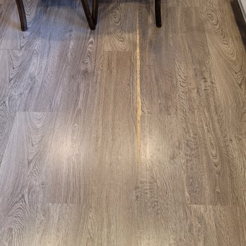 Royal Home Flooring - Before - floors did not wear well and looked terrible - Flooring Near Me - Bridgeview, Illinois Royal Home Flooring - Before - floors did not wear well and looked terrible - Flooring Near Me - Bridgeview, Illinois