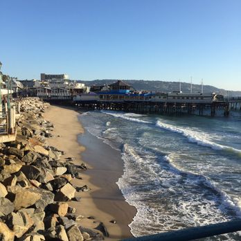 Redondo Beach Pier - View of Tony's, other bars and restaurants. Pier view from the right. Redondo Pier 3/15/2017 - Souvenir Shops Near Me - Redondo Beach, California Redondo Beach Pier - View of Tony's, other bars and restaurants. Pier view from the right. Redondo Pier 3/15/2017 - Souvenir Shops Near Me - Redondo Beach, California