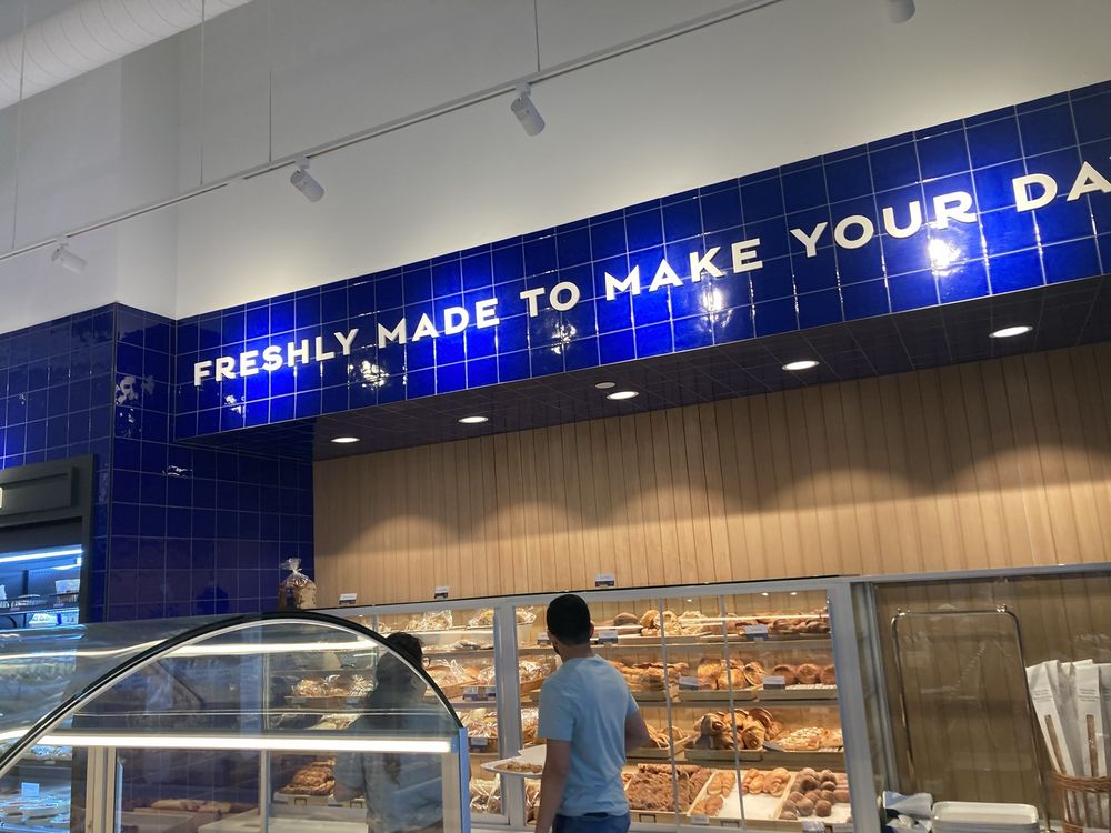 PARIS BAGUETTE Updated August 2024 52 Photos & 24 Reviews 23710
