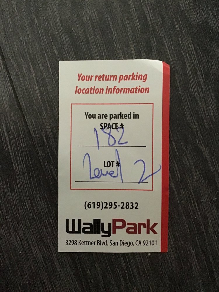 Wally Park Airport Parking - Garage