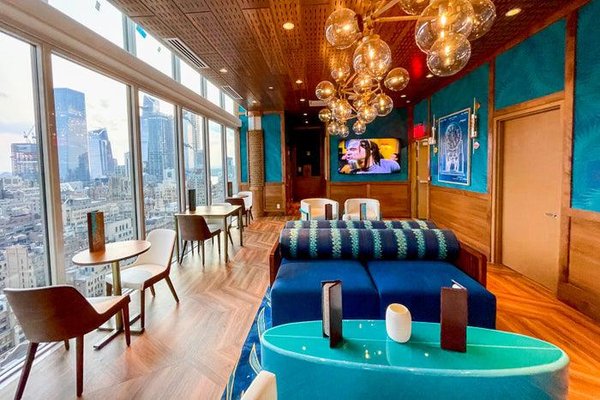 5 o'Clock Somewhere Bar - Times Square by null