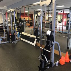 ATI Physical Therapy - Weight training and cable machines