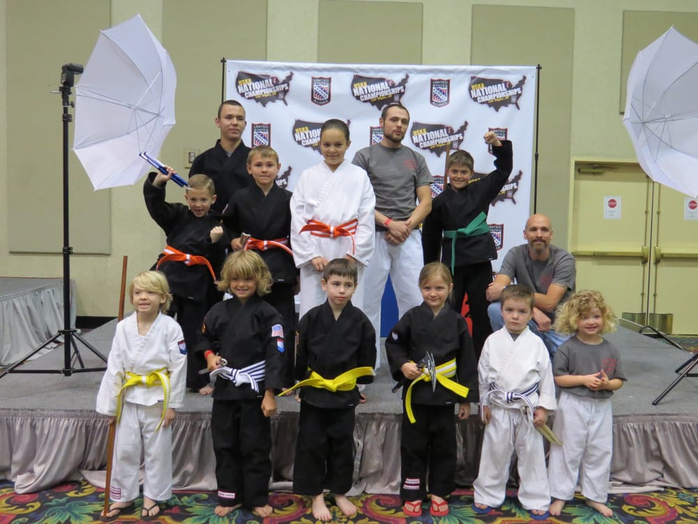 No Limits Karate Academy Logo