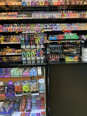 Nirvana Smoke and Snacks, 4235 North Saint Peters Parkway, St. Peters, MO  63304, US