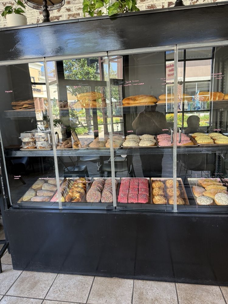 Bake & Brew Panaderia