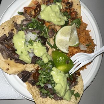 Taquizas Los Chuchys - Chicken and beef tacos - Caterers Near Me - Chula Vista, California Taquizas Los Chuchys - Chicken and beef tacos - Caterers Near Me - Chula Vista, California