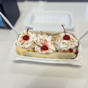 LULU'S ICE CREAM PARLOR & TREATERY - Updated February 2026 - 54