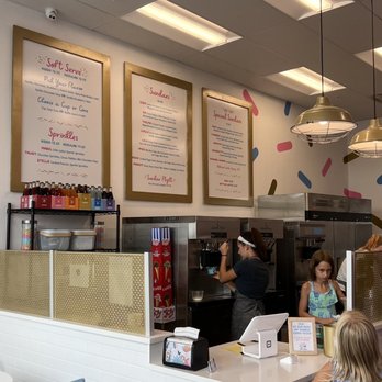 Little Ladies Soft Serve - Food Trucks Near Me - Westerville, Ohio Little Ladies Soft Serve - Food Trucks Near Me - Westerville, Ohio