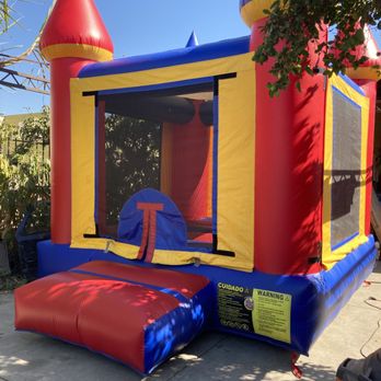 Amos Jumpers - Regular jumper 11x11 - Bounce House Rentals Near Me - Huntington Park, California Amos Jumpers - Regular jumper 11x11 - Bounce House Rentals Near Me - Huntington Park, California