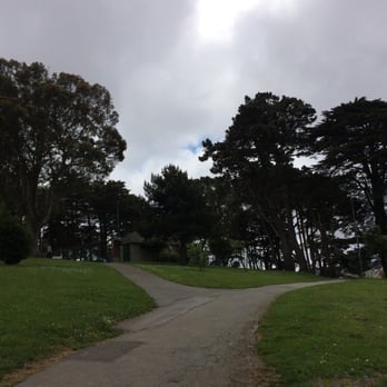 Holly Park - Parks Near Me - San Francisco, California Holly Park - Parks Near Me - San Francisco, California