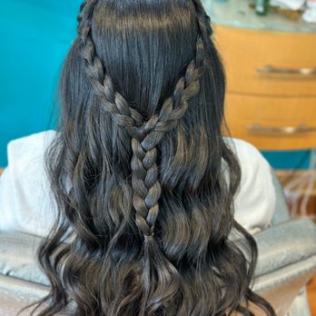 Sammi Noelle Studio - Hair Stylists Near Me Sammi Noelle Studio - Hair Stylists Near Me