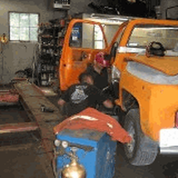 Levine's Garage - Tires Near Me - New Windsor, New York