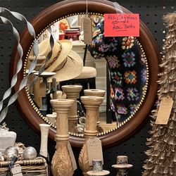Point Pavilion Antique Centre