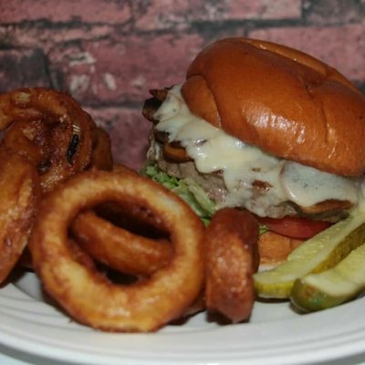 Benjamin's Restaurant & Pub by null