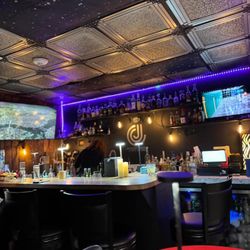 Jacksons Cozy Lounge