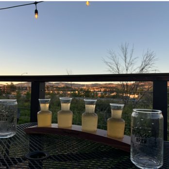 Moxie Brew - Breweries Near Me - Phoenix, Oregon