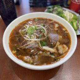 38. Bun Bo Hue 38. Bun Bo Hue