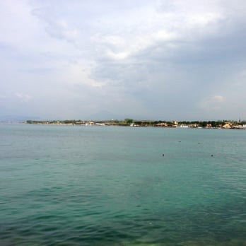 Bella Vista - View from the restaurant to the Lago di Garda - Italian Near Me - Peschiera del Garda, VR Bella Vista - View from the restaurant to the Lago di Garda - Italian Near Me - Peschiera del Garda, VR