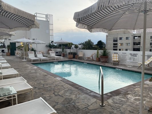 Silver Lake Pool & Inn by null