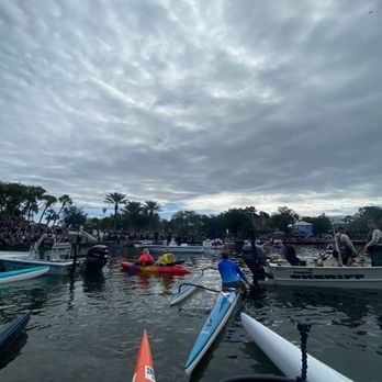 Tarpon Springs Epiphany - Watching epiphany on the water - Festivals Near Me - Tarpon Springs, Florida Tarpon Springs Epiphany - Watching epiphany on the water - Festivals Near Me - Tarpon Springs, Florida
