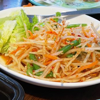 Thai Cafe - papaya salad - Thai Near Me - Brooklyn, New York