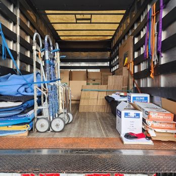 Seattle Movers - Ready for the pack job! - Movers Near Me - Seattle, Washington Seattle Movers - Ready for the pack job! - Movers Near Me - Seattle, Washington