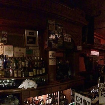 The Saloon - Pano of the Bar - Jazz & Blues Near Me - San Francisco, California