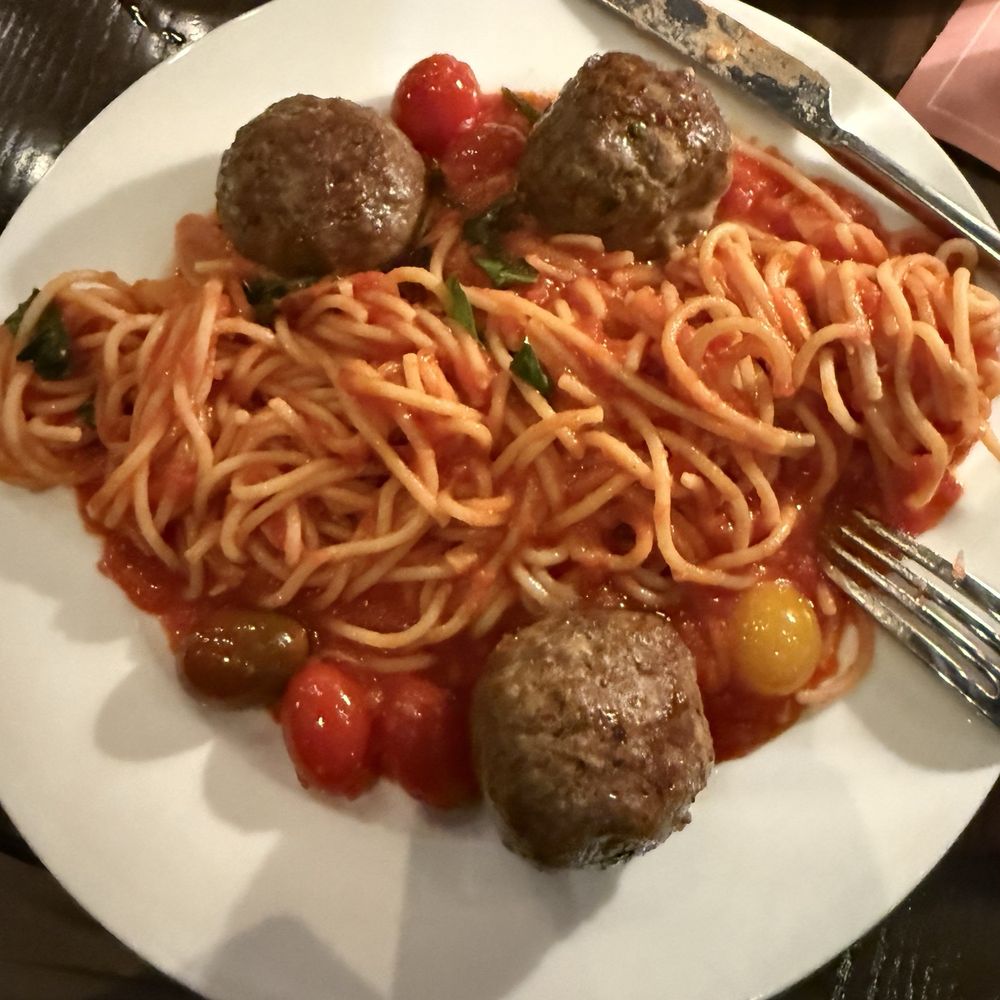 bar Vetti - Spaghetti with meatballs. - Italian Near Me - Louisville, Kentucky bar Vetti - Spaghetti with meatballs. - Italian Near Me - Louisville, Kentucky