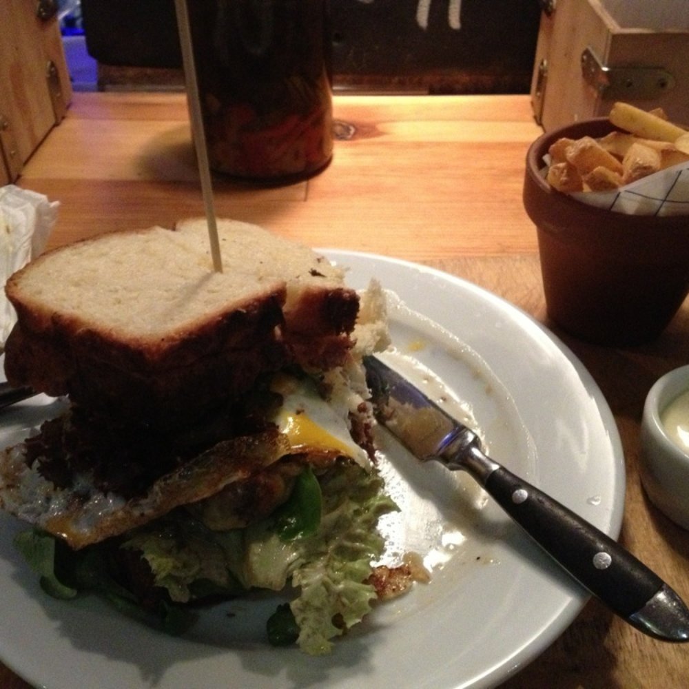 Aioli - French burger - Breakfast & Brunch Near Me - Warsaw, MZ Aioli - French burger - Breakfast & Brunch Near Me - Warsaw, MZ