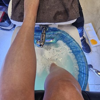 Lavish Nail Bar - Pedicure - Waxing Near Me - Garden Grove, California