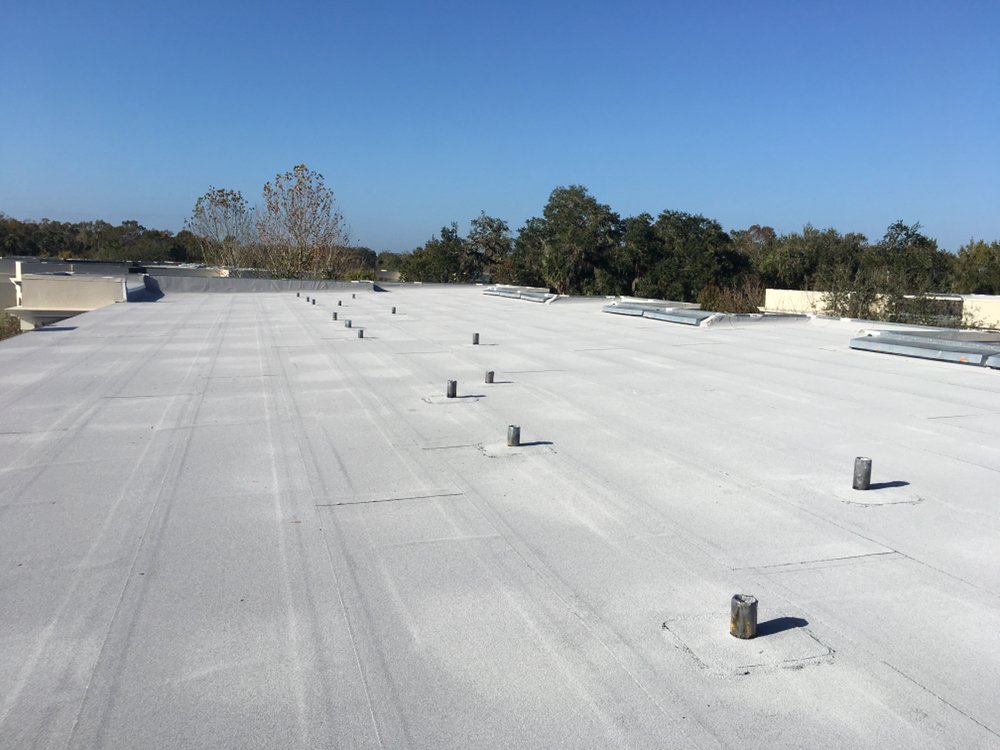 Slide of Zee's Roofing and Construction