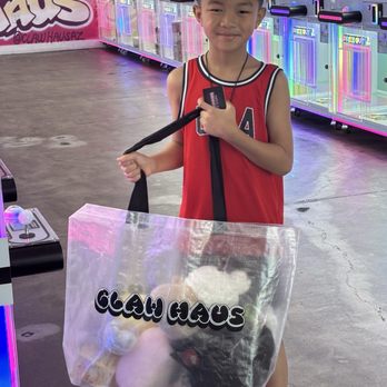 Claw Haus - Arcades Near Me - Chandler, Arizona