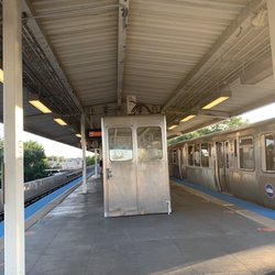 CTA - 35th/Archer - Orange