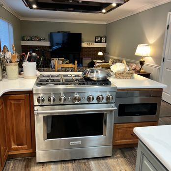 Sapphire Cabinets & Millwork - Cabinetry Near Me - Denver, Colorado
