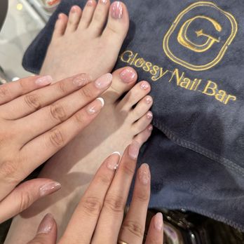 Glossy Nail Bar - beautiful mani & pedi - Waxing Near Me - San Luis Obispo, California