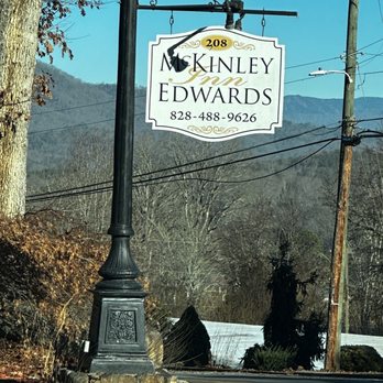 McKinley Edwards - Bed & Breakfast Near Me - Bryson City, North Carolina McKinley Edwards - Bed & Breakfast Near Me - Bryson City, North Carolina