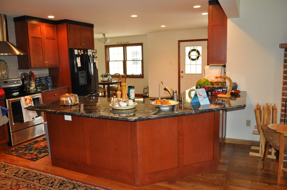 LONDON GROVE LLC Updated October 2024 21 Photos 420