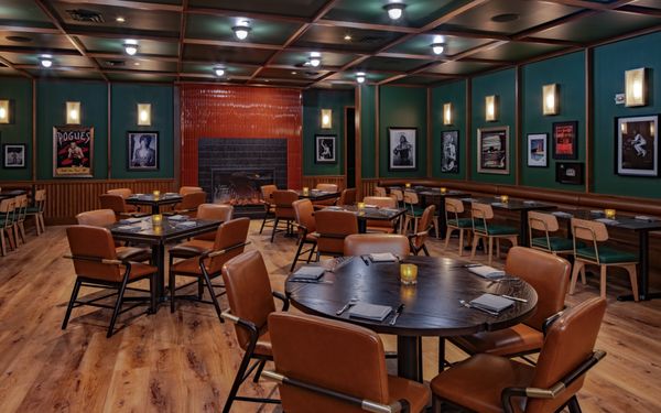 Luckley Tavern & Grill by null