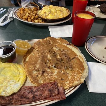 Egg Works - Diced Apple & Cinnamon pancakes - American Near Me - Henderson, Nevada Egg Works - Diced Apple & Cinnamon pancakes - American Near Me - Henderson, Nevada