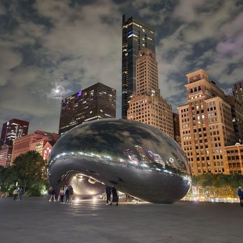 Cloud Gate - Cloud Gate "The Bean" - Public Art Near Me - Chicago, Illinois Cloud Gate - Cloud Gate "The Bean" - Public Art Near Me - Chicago, Illinois