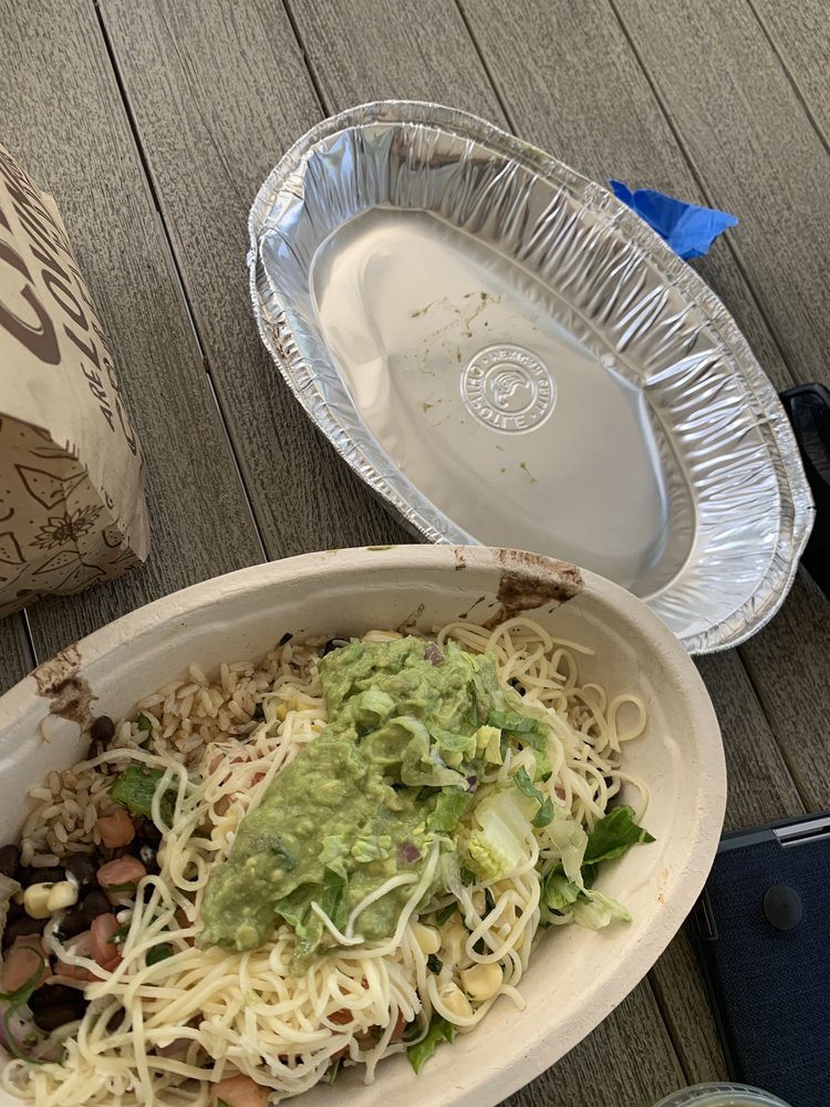 CHIPOTLE MEXICAN GRILL Updated September 2024 33 Photos & 144